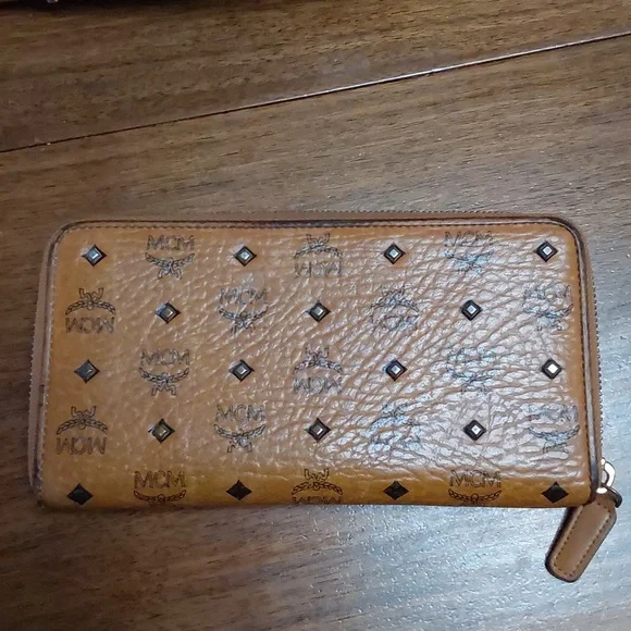 MCM Cognac Hobo Bag with Matching Wallet Iconic Monogram Print - Picture 8 of 12